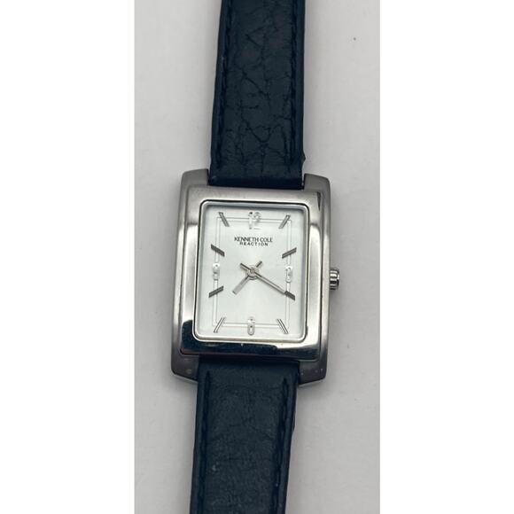 Kenneth Cole Reaction Women's Watch 22mm - Adjustable Leather Band - New Battery - Picture 1 of 10